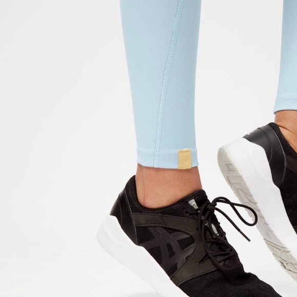 MONREAL LONDON
Asana Color-block Stretch Leggings - Picture 3 of 5